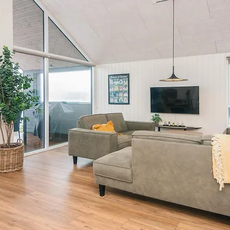 Luxury With Pool - By Traum *