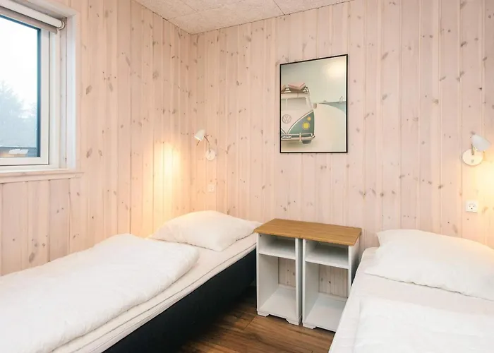 Luxury With Pool - By Traum Nyaraló *